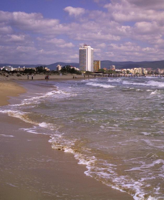 Luxury Breeze Apartment Sunny Beach Esterno foto